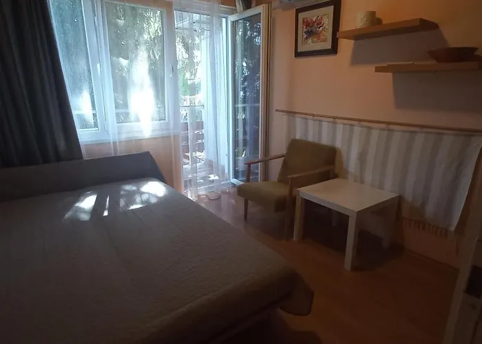 Nyaraló Eva Nyaralo