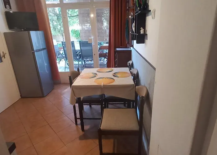 Eva Nyaralo Nyaraló Fonyód